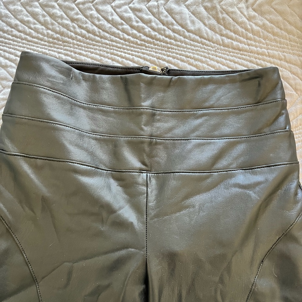 BEBE FAUX LEATHER BLACK LEGGINGS